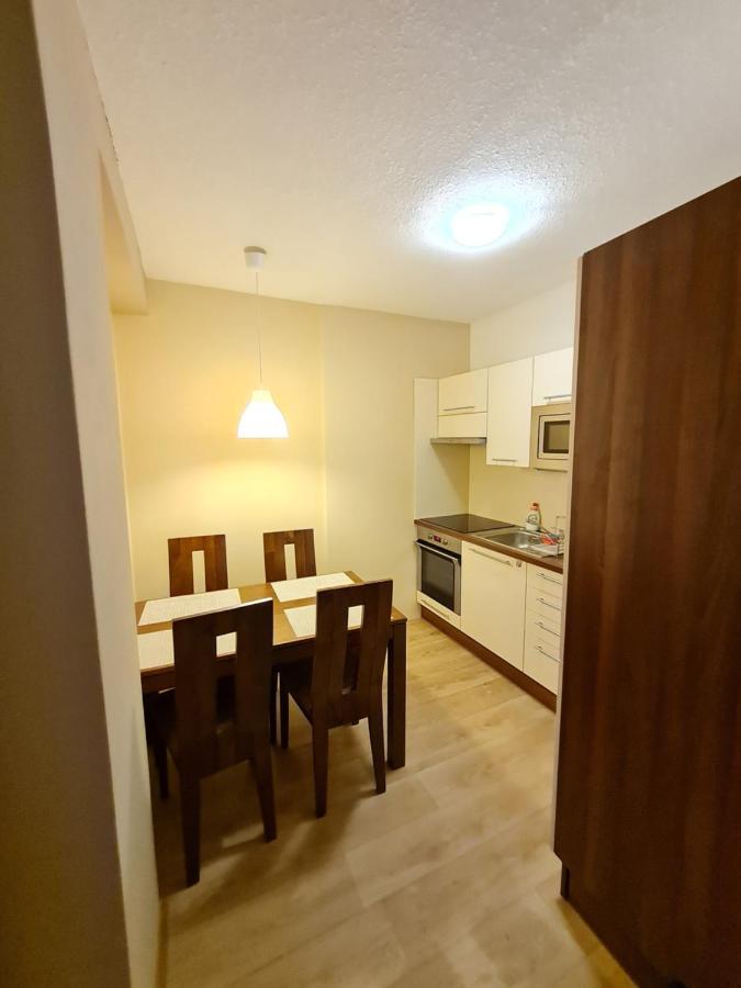 Apartman Na Kraji Lesa Všemina Dış mekan fotoğraf